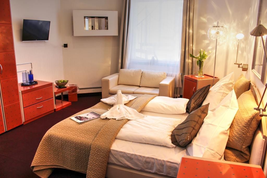 Plenus Boutique Hotel BRE Buitenkant foto